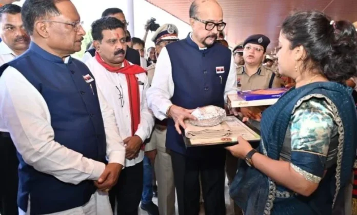 1761028838_d3d596b832c91a7fbb6f-780x470