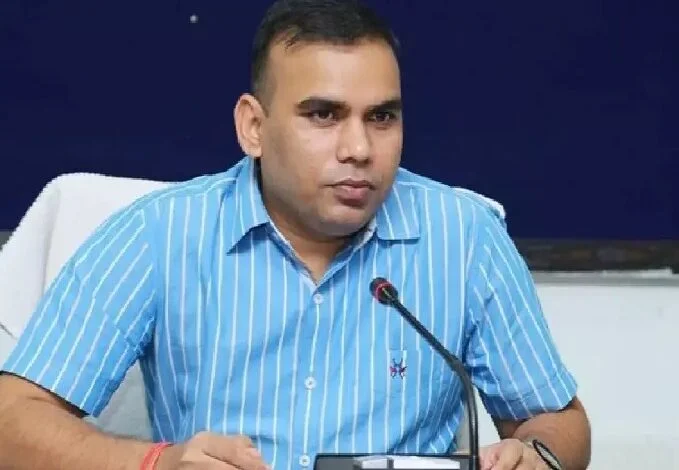 20251028175640_yashvant-kumar-679x470