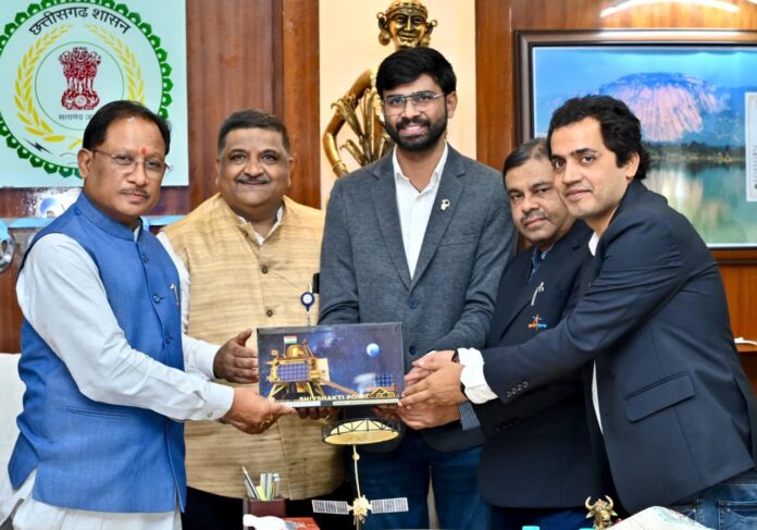 WhatsApp Image 2025-10-08 at 4.07.58 PM (1)